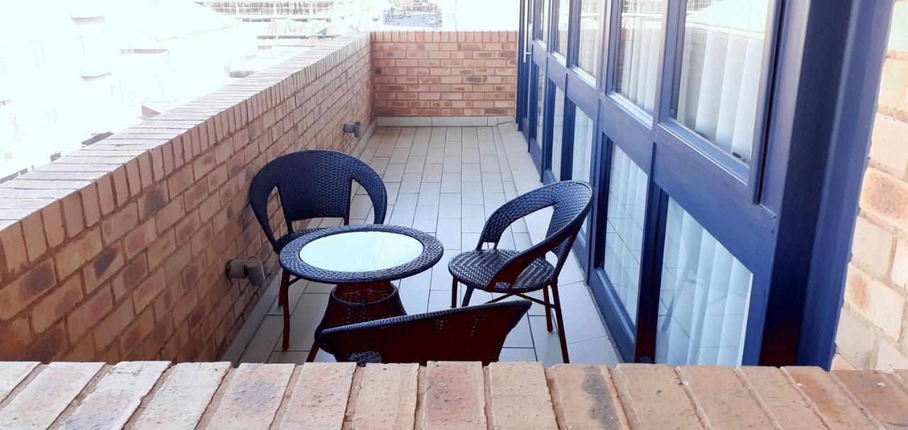 Alcazaba Hotel Johannesburg Exterior photo