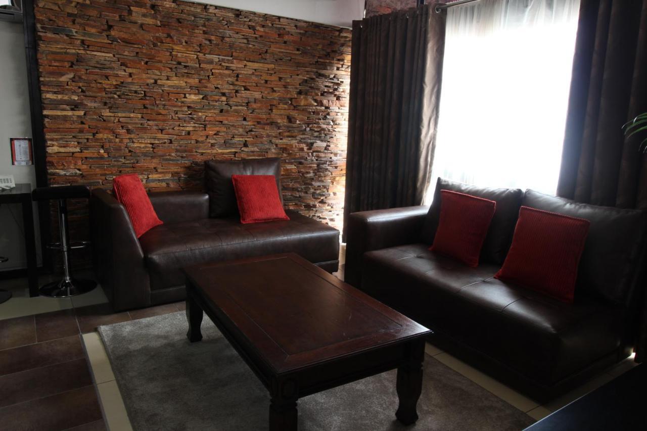 Alcazaba Hotel Johannesburg Exterior photo