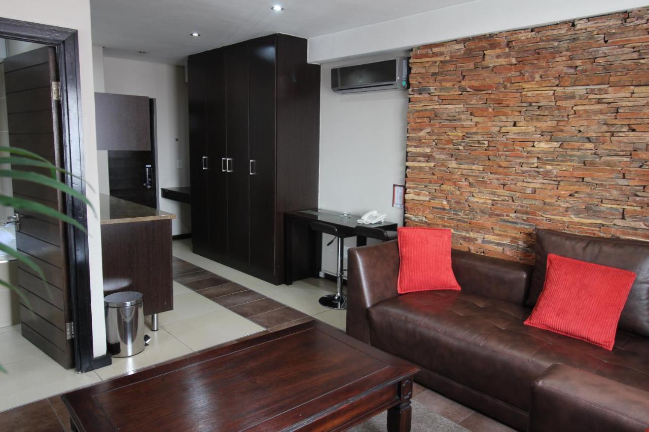 Alcazaba Hotel Johannesburg Exterior photo